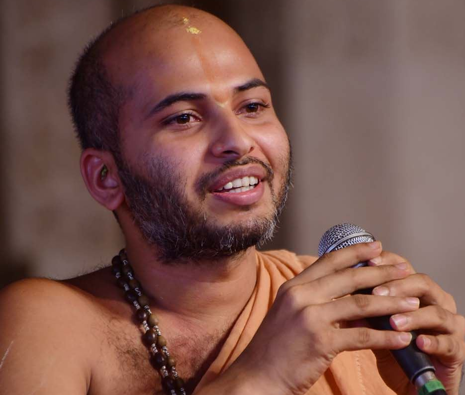 His Holiness Shree Shree Eeshapriya Theertha Swamiji
